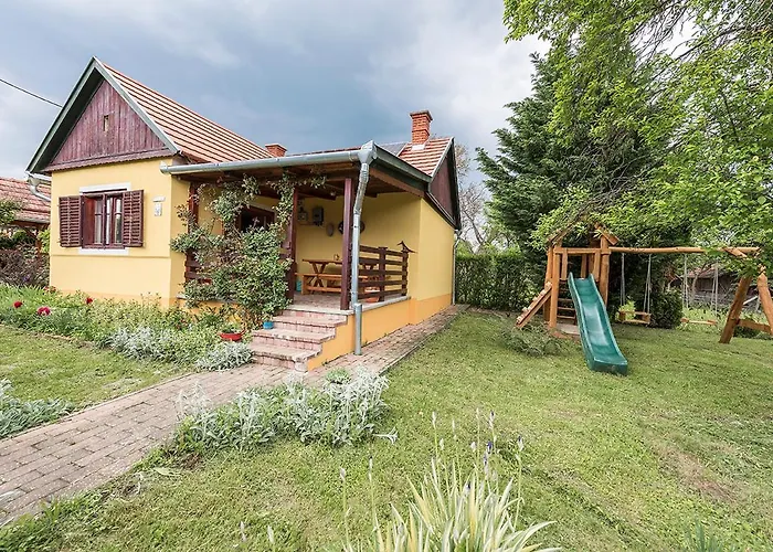 Case de vacanță Csavargo Tanya